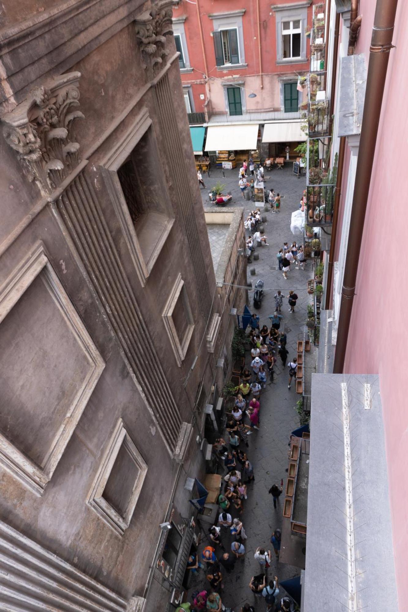 The Heart Guest House Napoli Exterior foto