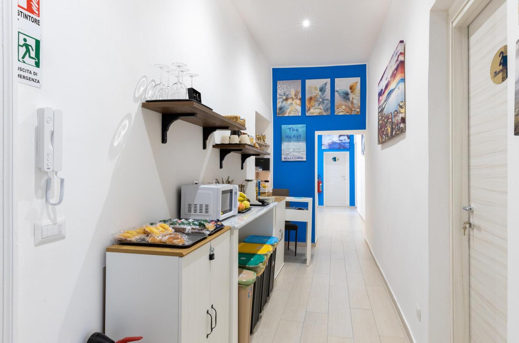 The Heart Guest House Napoli Exterior foto