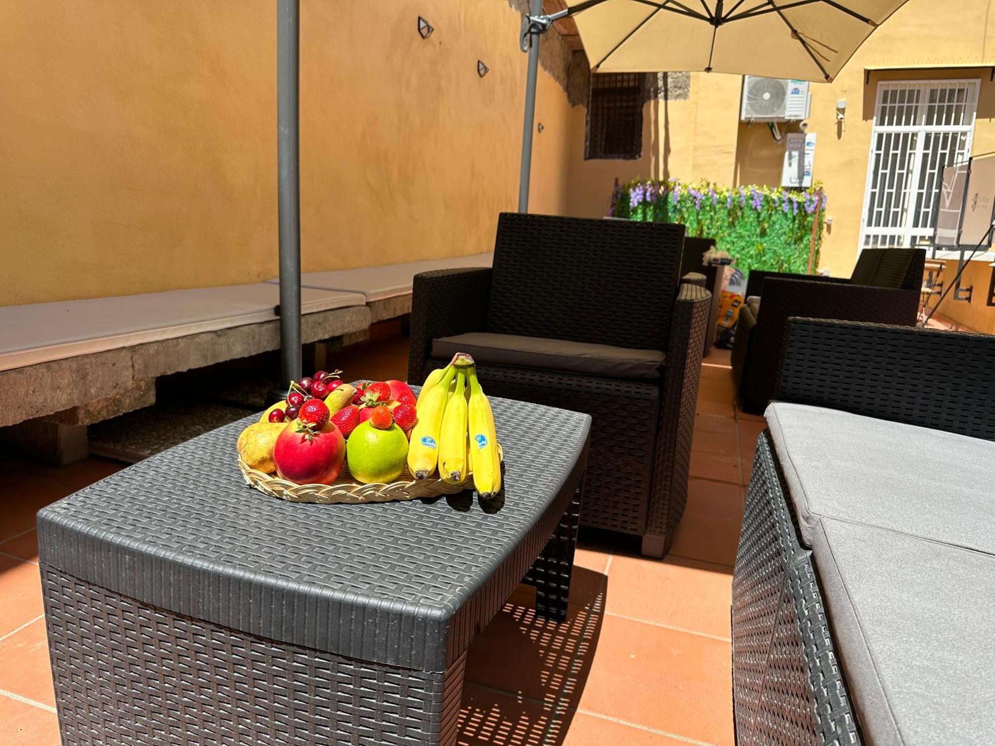 The Heart Guest House Napoli Exterior foto